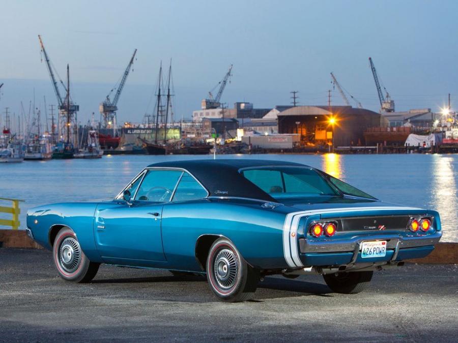  Dodge Charger R/T 426 Hemi 1968 года  (фото 11 из 15)